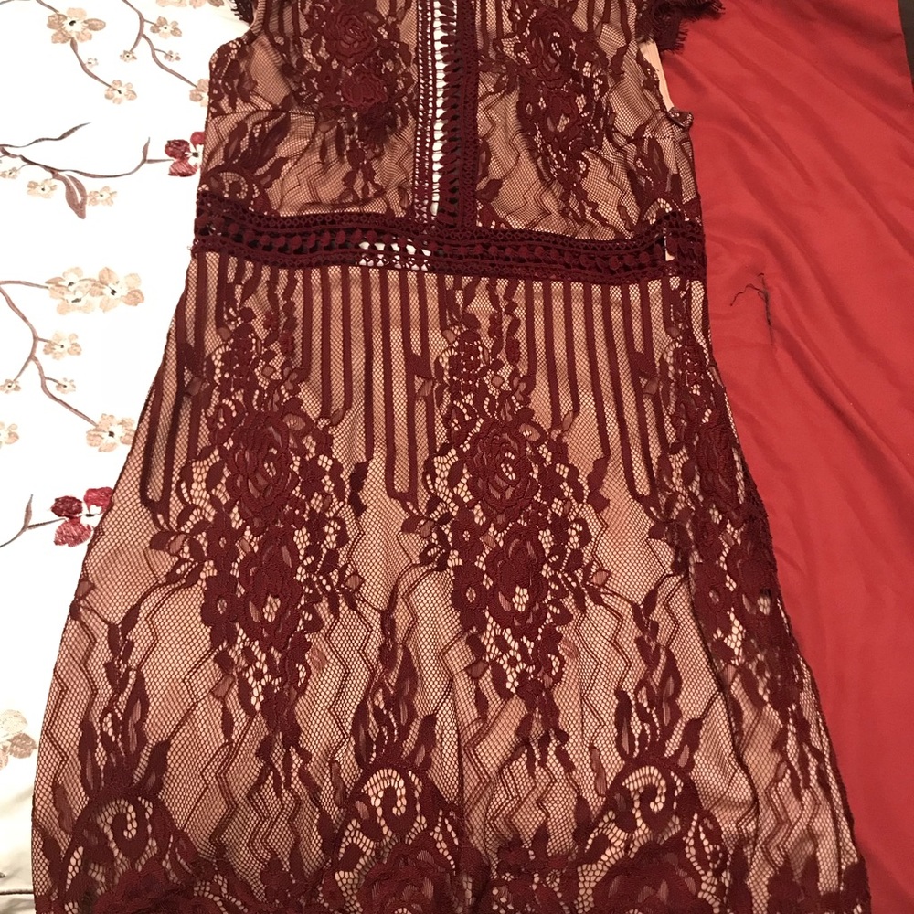Lace Dress - Picture 3 of 3